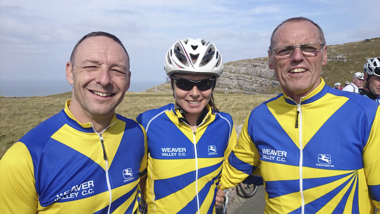 Happy spectators. Beats the hell out of working on a Monday. :-)